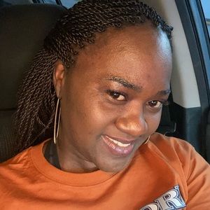 Meet your Posher, Nena